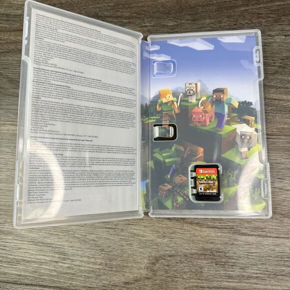 Minecraft Nintendo Switch game - Picture 2 of 5